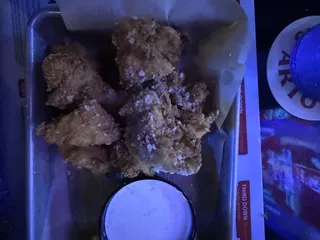 Tight Ends Sports Bar & Grill