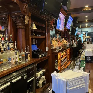 bar