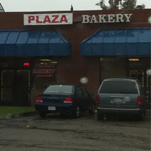 Plaza Bakery