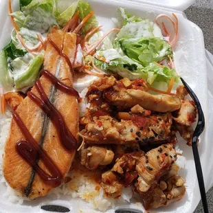 Bento w teriyaki salmon + spicy chk