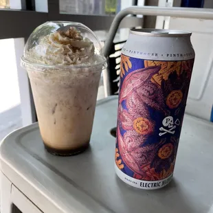 Iced SWEET BEE and Jellyfish Beer
