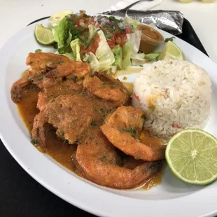 Orden personalizado: Camarones Jumbo al Mojo Ajo con todo