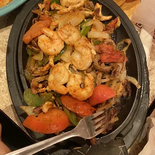 Shrimp and Chicken Fajitas