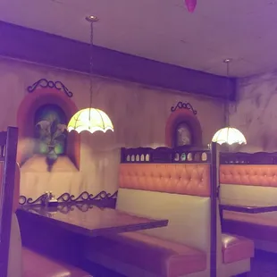 interior, pizza
