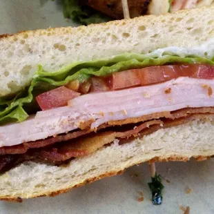 crunchy applewood bacon club on dutch crunch