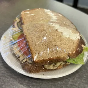 Tuna salad on wheat