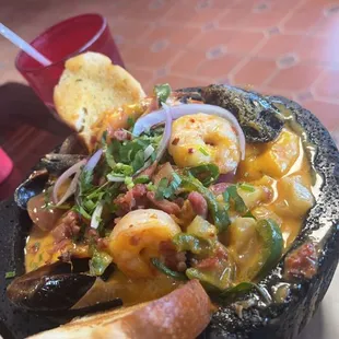 Molcajete hawaiano