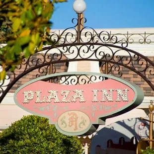 Plaza Inn
