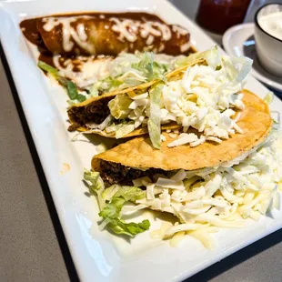 a plate of mexican food