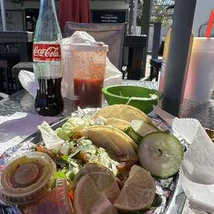 Tacos.  Tripas , al pastor