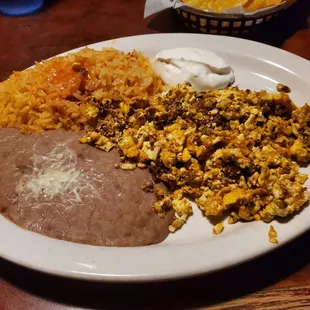 a plate of mexican food