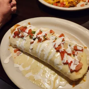 Burrito with chicken and shrimp
