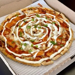 Buffalo Chicken Pizza  @ColumbusFoodDude