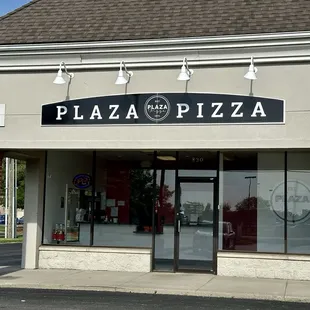 Store Front   @ColumbusFoodDude