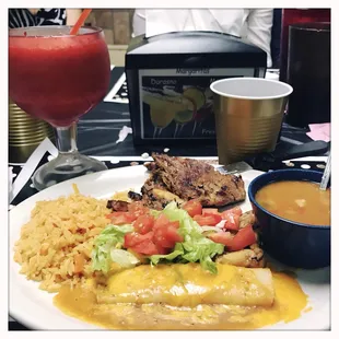 a plate of mexican food