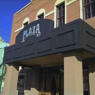 Plaza theatre streetfront