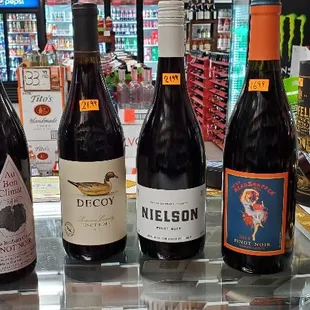 All kinds of wine