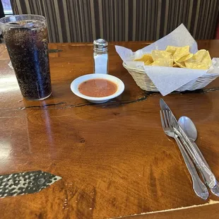 Chips &amp; Salsa
