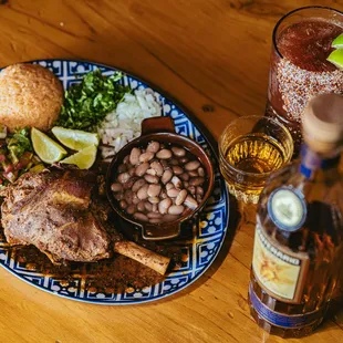 Chamorro de Borrego - Lamb Shank