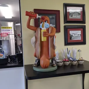a hot dog statue