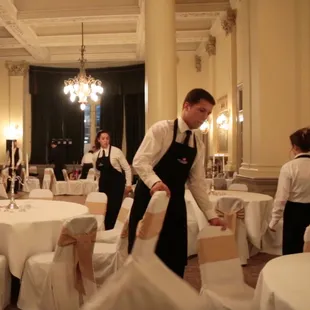 Pleasanton Catering Company - Service Staff