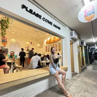 This shop is sooooo cute!!!