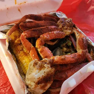 5oz -snow crab with muscles platter