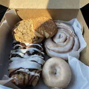 Oatmeal cookie, snickerdoodle, honey bun, yum yum, glazed cake donut