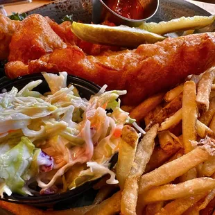 fish and fries with coleslaw and coleslaw slaw