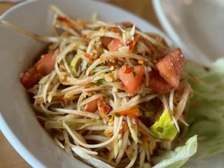 Tuk Tuk Thai Fusion