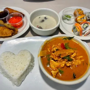 Red Curry Chicken and Complimentary Buffet