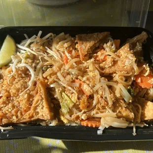 Ploy's Kitchen Thai Cafe