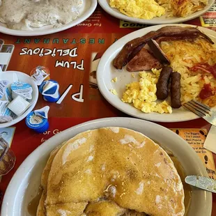 P-D Large Breakfast Combo, Biscuits and Gravy