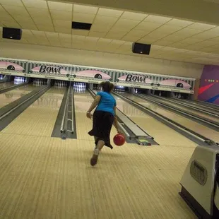 Erynn "Tofastfordadtounderstand" bowling.