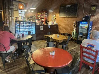 Petunia’s Eatery