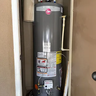 Water heater repair &amp; installation same-day
915-213-1515
