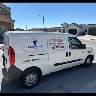 El Paso&apos;s Plumbing Guys 915-213-1515 www.PlumbingGuysOfElPaso.net