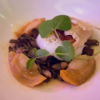 Davenport Abalone, "slow"egg, crispy chicken skin, tamari chili glaze