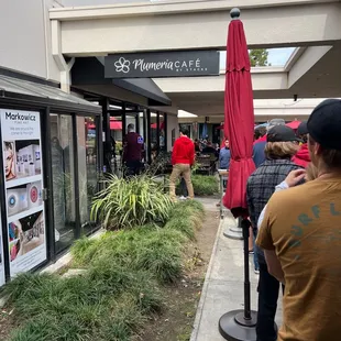 Waiting in line- a good 25 min wait