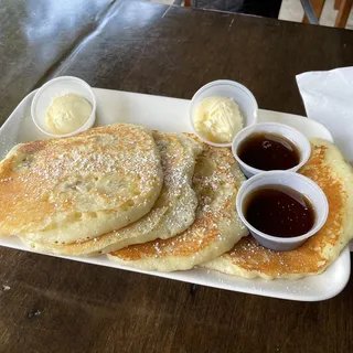 Macadamia Nut & Banana Pancake Full Stack (3)