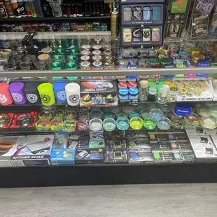 Grinders/Scales/Ashtray