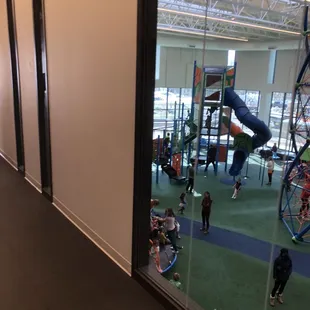 Windows to the kids center