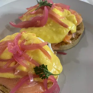 Eggs Benedict