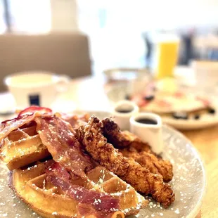Chicken n Waffles