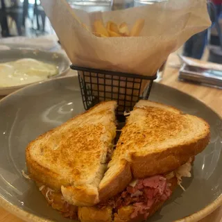 Reuben Sandwich