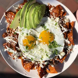We specialize in organic, farm to fork breakfast burritos, chilaquiles, avocado toast, omelettes, eggs benedict, waffles, mimosas, &amp; coffee.