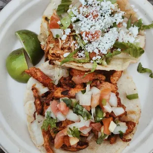 pollo &amp; spicy tinga tacos