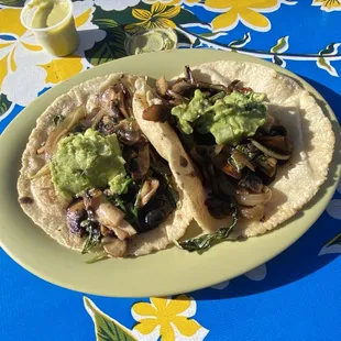 epazote mushroom tacos