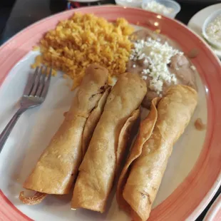Kids fried tacos