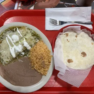 Enchiladas Verdes